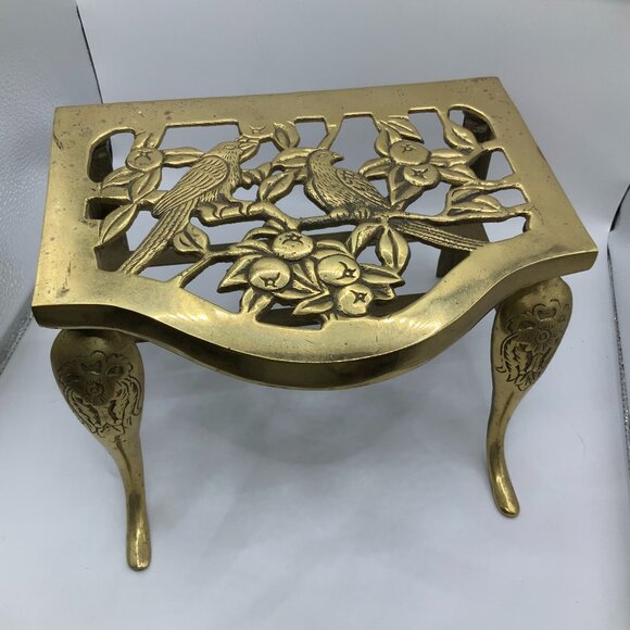 Brass Metal Vintage Gold Finish Footrest Kettle Stand Birds of Paradise - Picture 1 of 10
